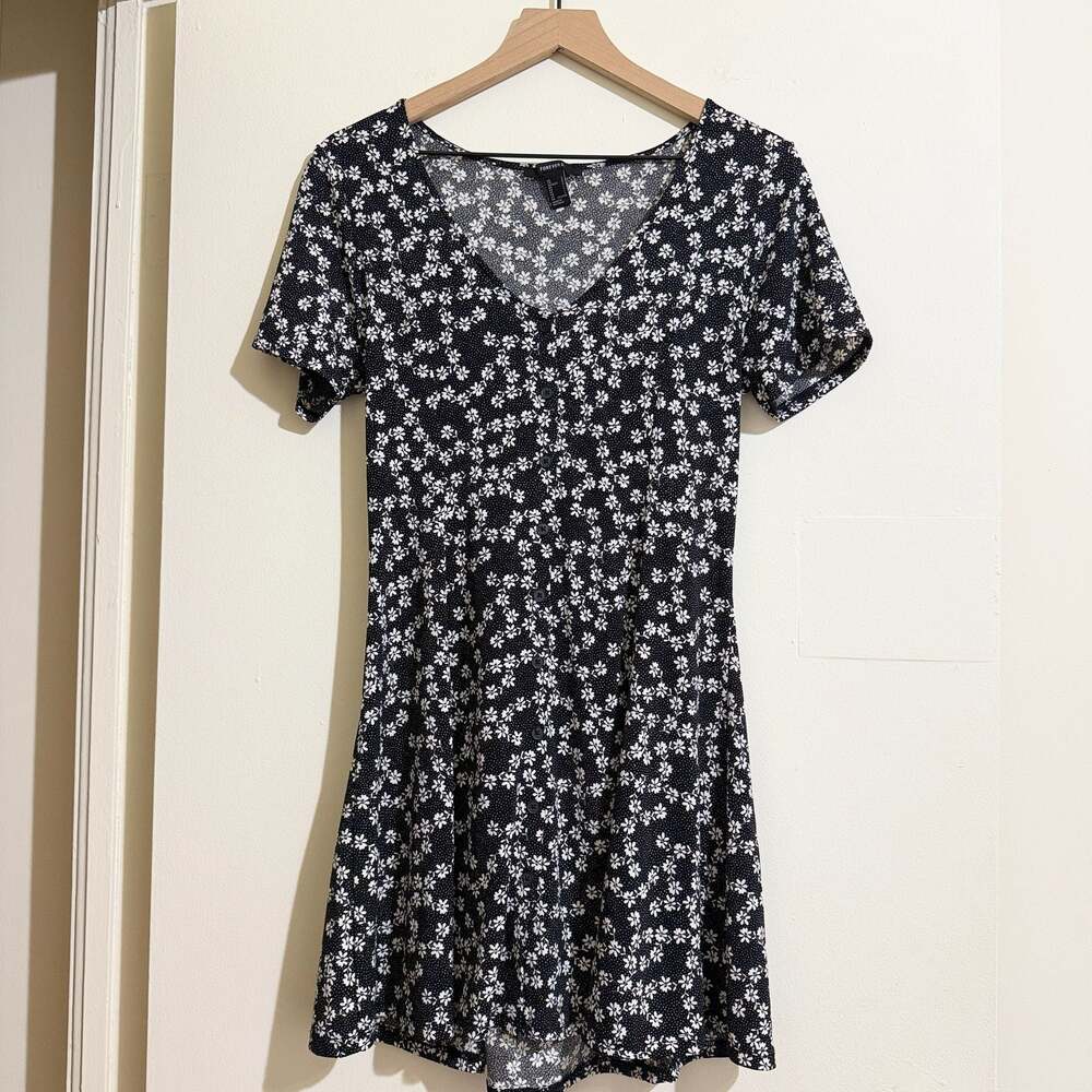 Women's Black Floral Mini Dress Tie Back Babydoll M Cottagecore Romantic